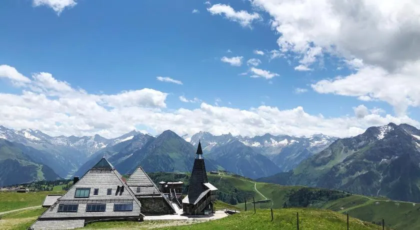 Schneekarhütte - Image 1