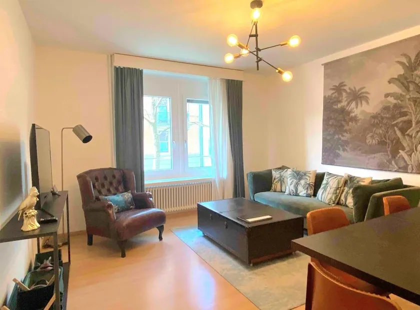 City Centre 2-BR Spacious Apt RUBY - Image 1