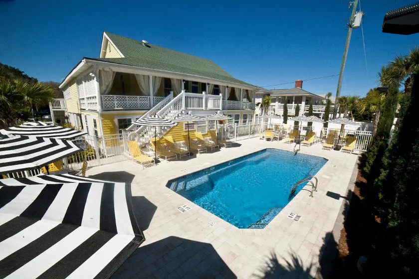 The Georgianne Manor by Tybee Vacation Rentals - Image 1