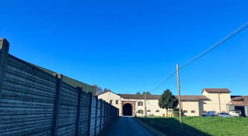 Appartamento in Cascina Cortazza - Image 1