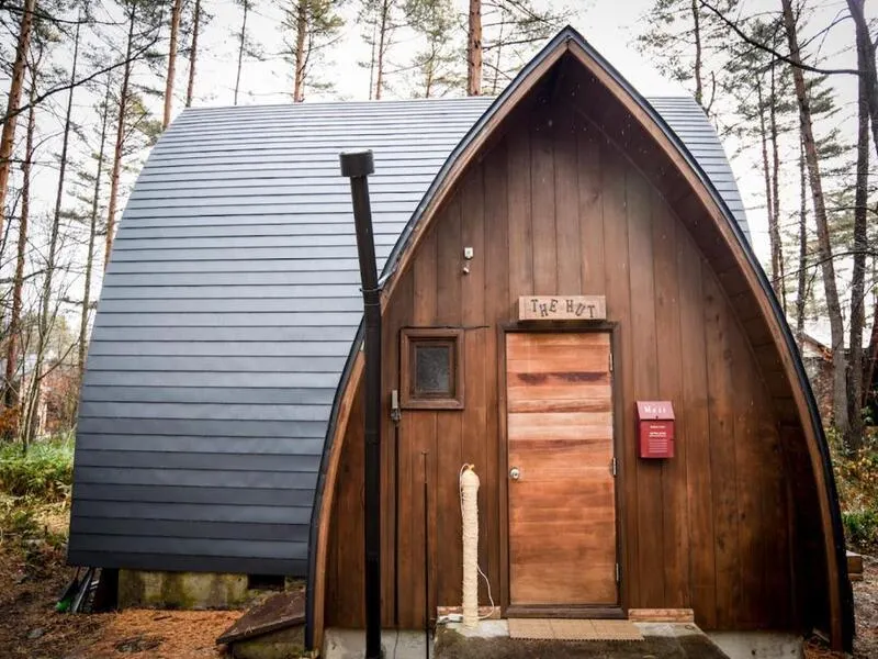 The Hut - Image 1