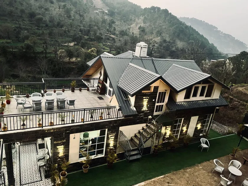 Gablepine Cottage, Kasauli - Image 1