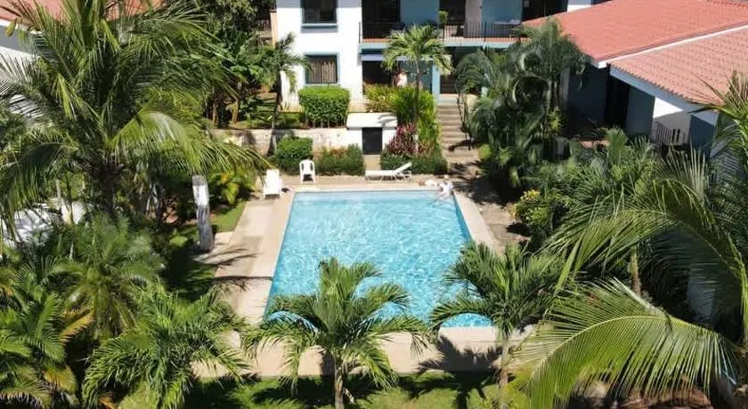 Minimalist Condo with a Beautiful New Design, Bound Patio, and Shared Community Pool - Image 1