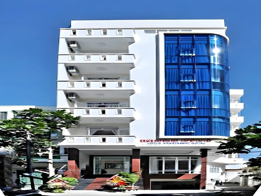 Lotus Apartment Hotel - Image 1