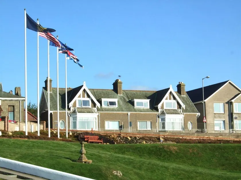 Links Lodge - Image 1