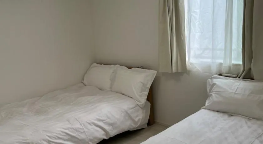 Tokyo Link House Halona-Direct to Shinjuku, Shibuya, Ginza - Image 1