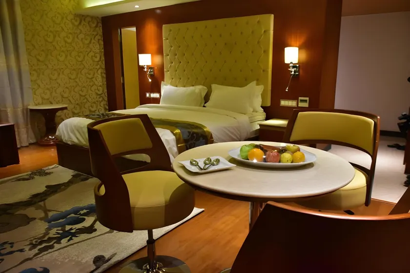 THE HOTEL PARK - Image 1