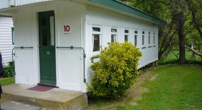 Alexanders Holiday Park - Image 1
