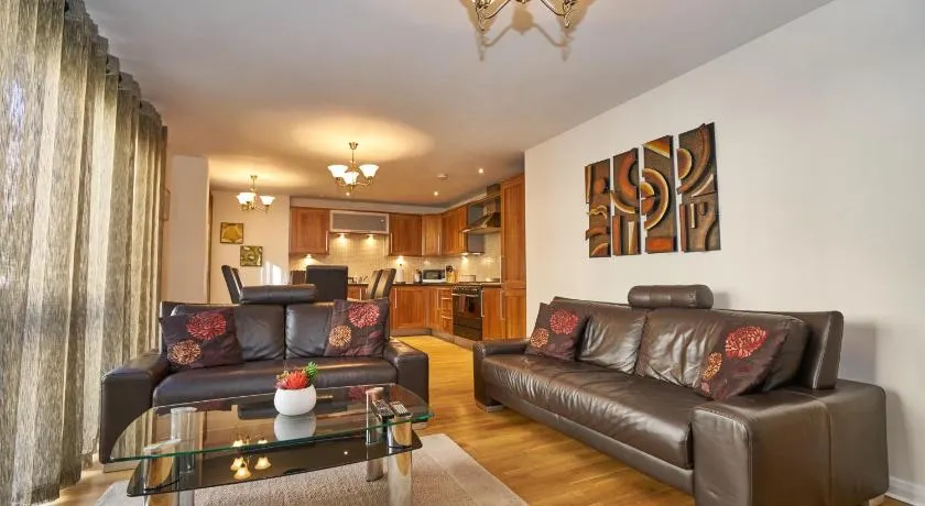 Fountainbridge Residence - Image 1