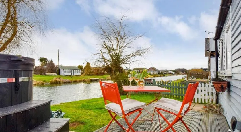 1 Bed in Spalding oc-75073 - Image 1