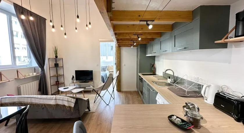 Loft spacieux et lumineux à 200m du Scorff - Image 1