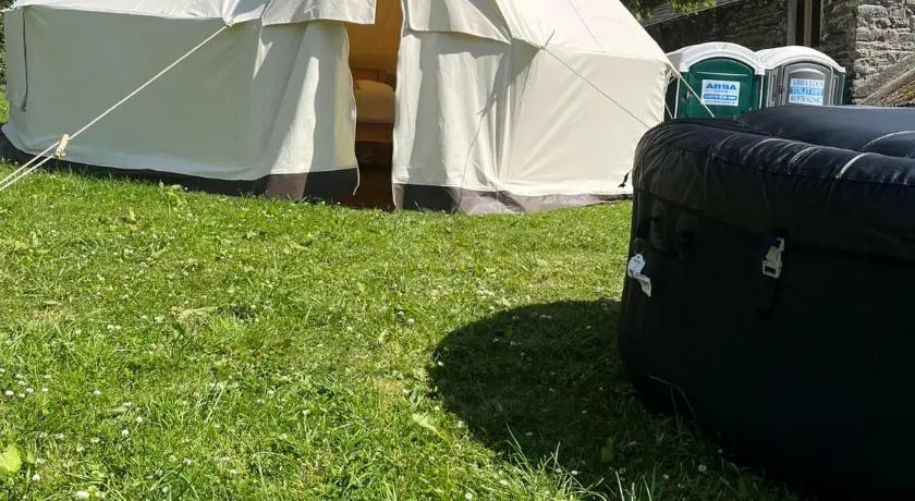 Tipi - Pengarreg - Image 1