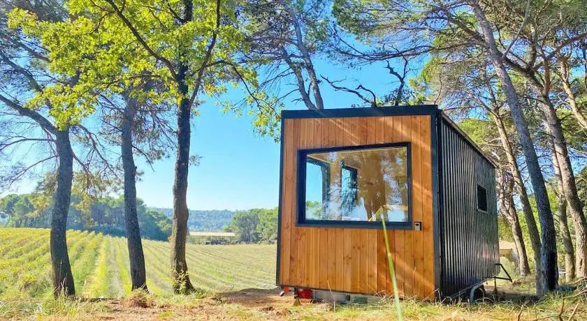 Lodge Grand Confort en Nature - Salle de bain italienne - 10 min A7 - Image 1