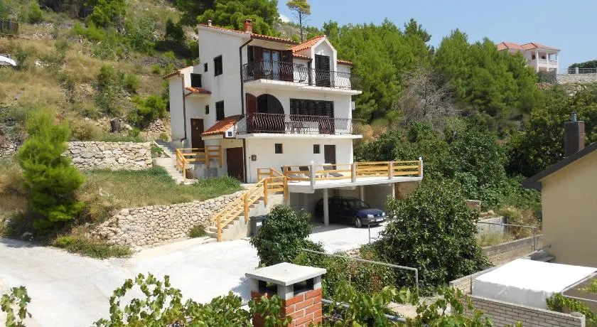 Palfeys - Image 1