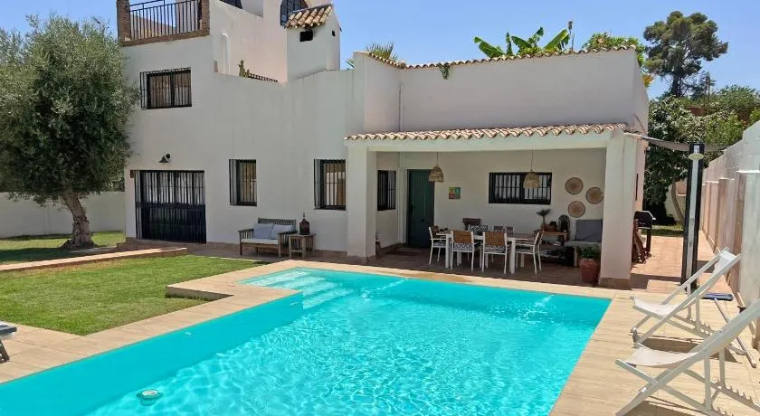 Villa Guadaira, holiday house with pool in Seville southern Spain - Image 1