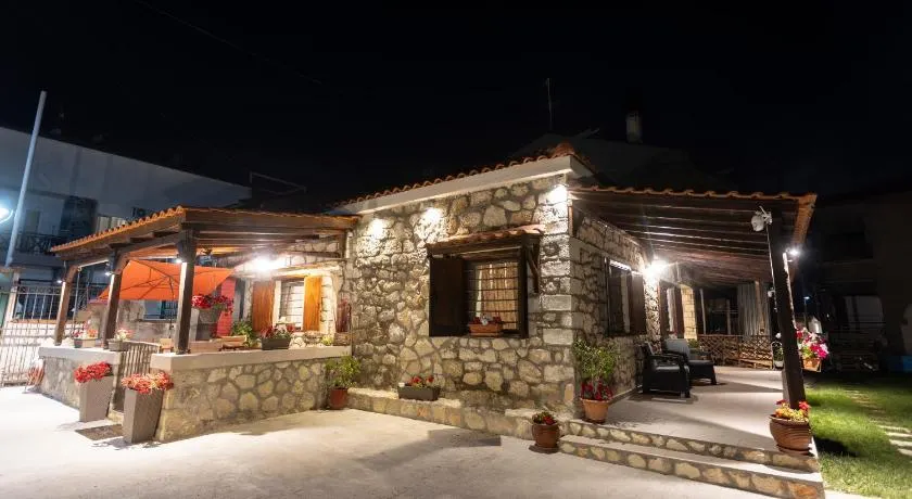 Sun & Stone House - Image 1