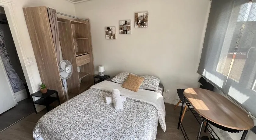 Appartement de charme, Maison des examens, Paris ligne 14 - Image 1