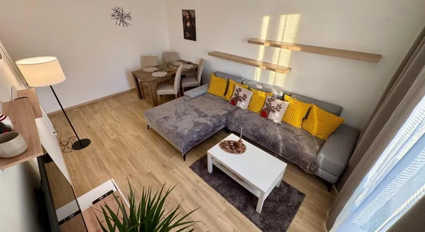 FH Apartment Letňany - Image 1