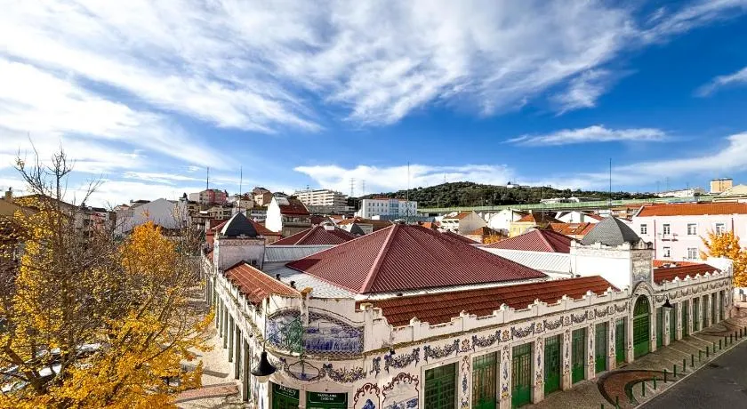 Oliva Guesthouse - Image 1