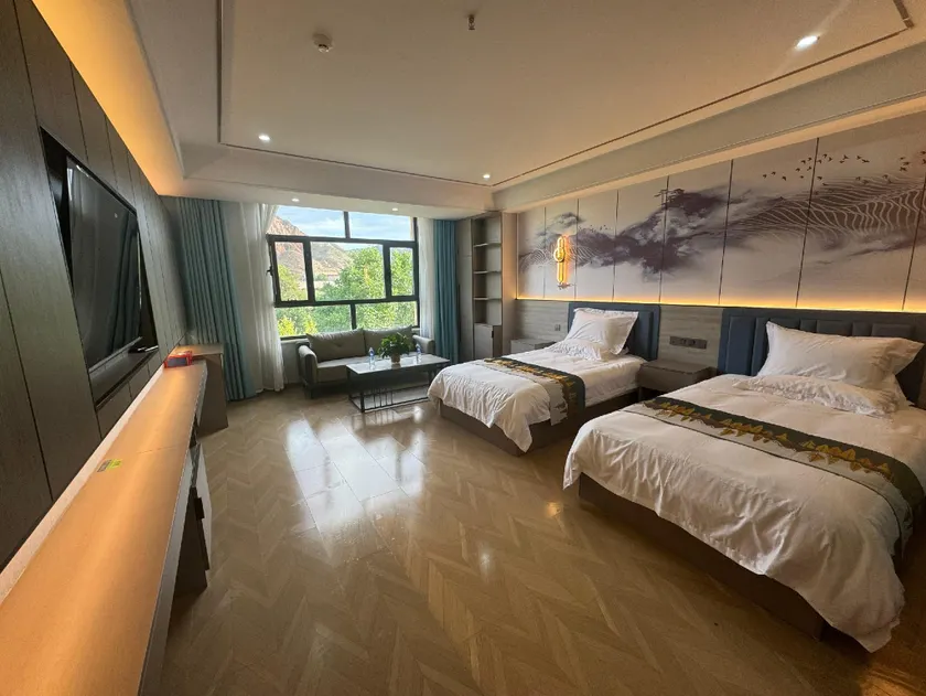 Jinxuan Hotel - Image 1