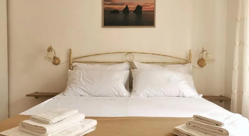 Reginella House Amalfi Coast - Image 1