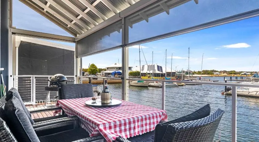 Marina View Port Geographe with WiFi - Image 1