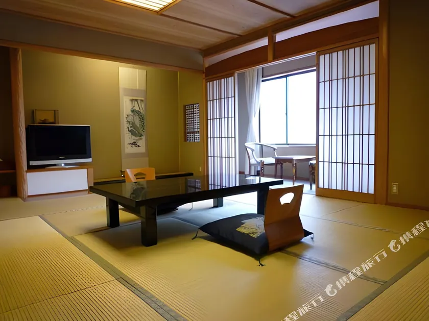 Kiraku - Image 1