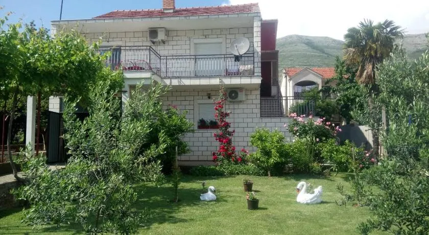 Apartmani Bridge - Image 1