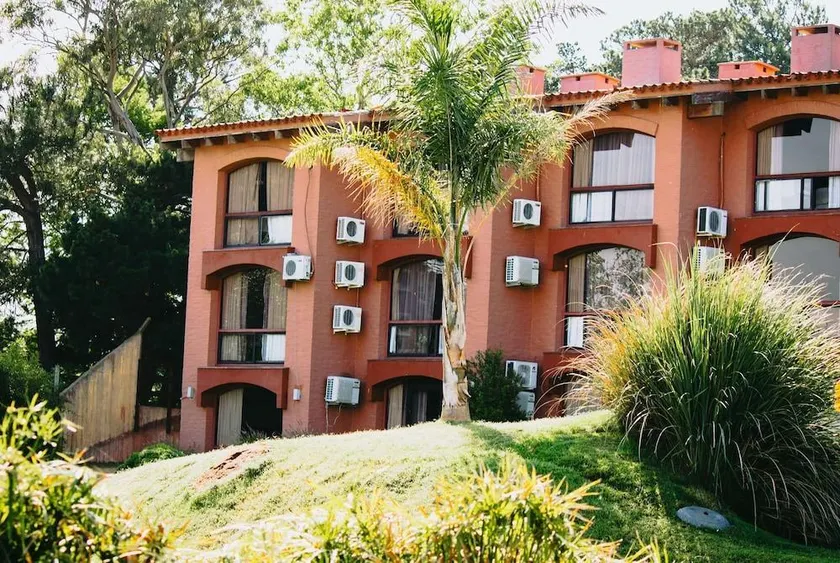 Wyndham Garden Montevideo Carrasco - Image 1