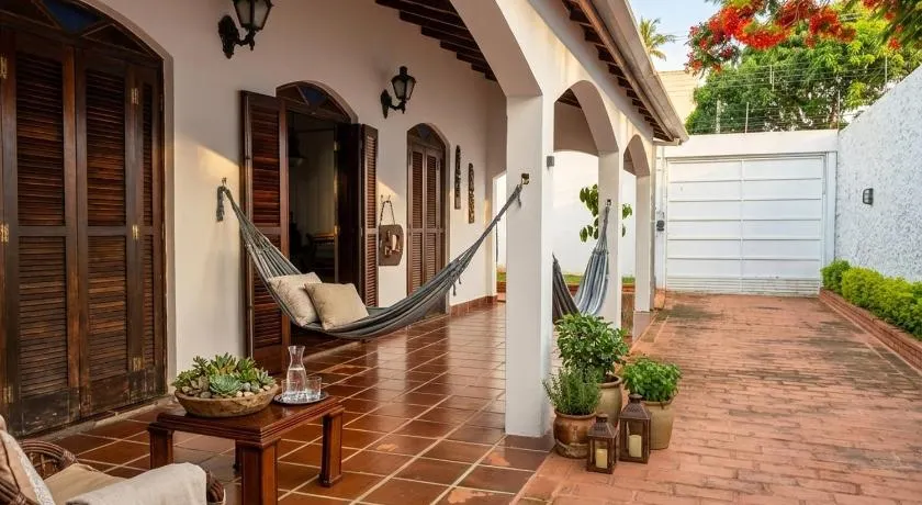 Casa Aconchegante para até 6 Pessoas a 100m do Mar - Image 1