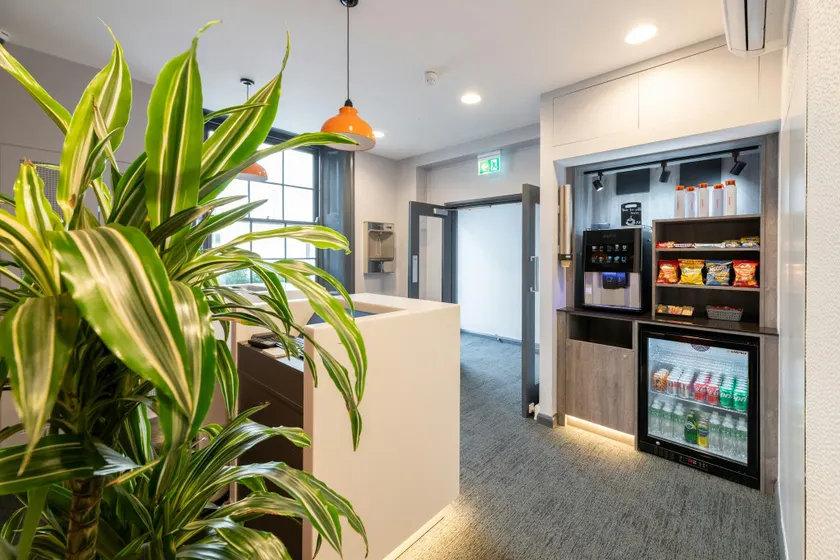 easyHotel Victoria - Image 1