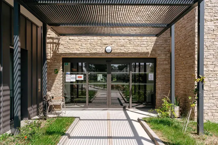 Quality Aparthotel Ploërmel - Image 1