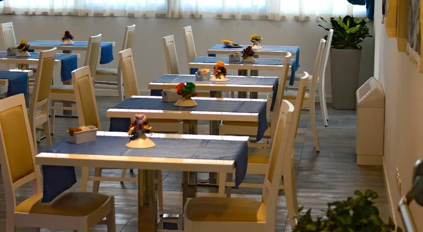 Aparthotel Tiziano - Image 1