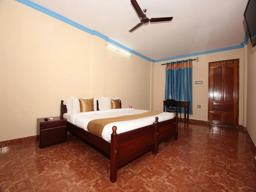 OYO Geojo Residency - Image 1