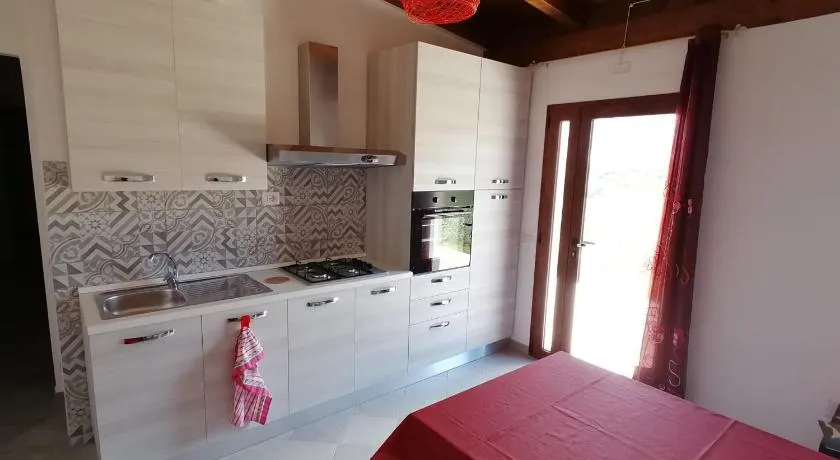 AGRITURISMO VIGNA DE' LUCERI - Image 1