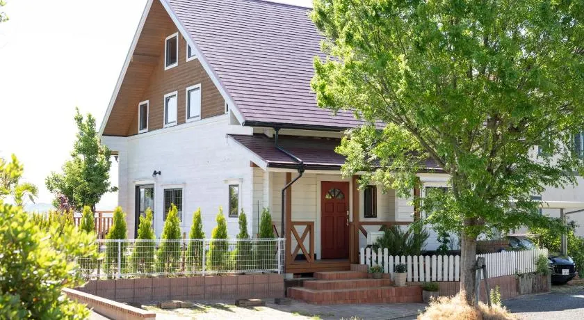 Keiko's Home Beautiful Resort Villa 20 min to Tenjin free park - Image 1
