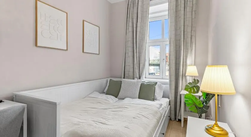 1BR Sleeps 6 - 3 min to U6 Nußdorfer Straße - Near Volksoper - Image 1
