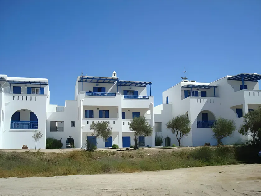 Alykes Studios & Suites - Image 1