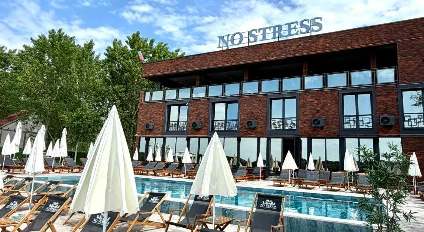 No Stress - Image 1