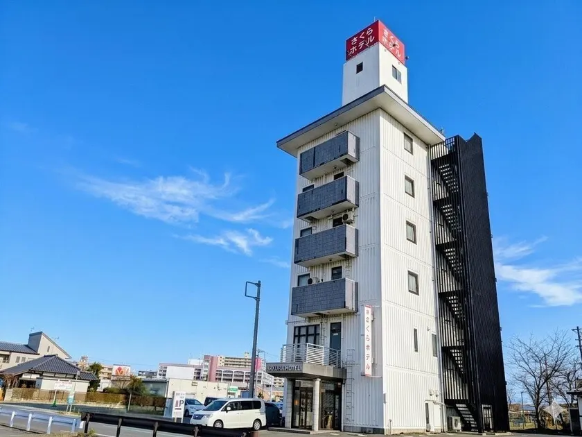 Sakura Hotel Oami - Image 1