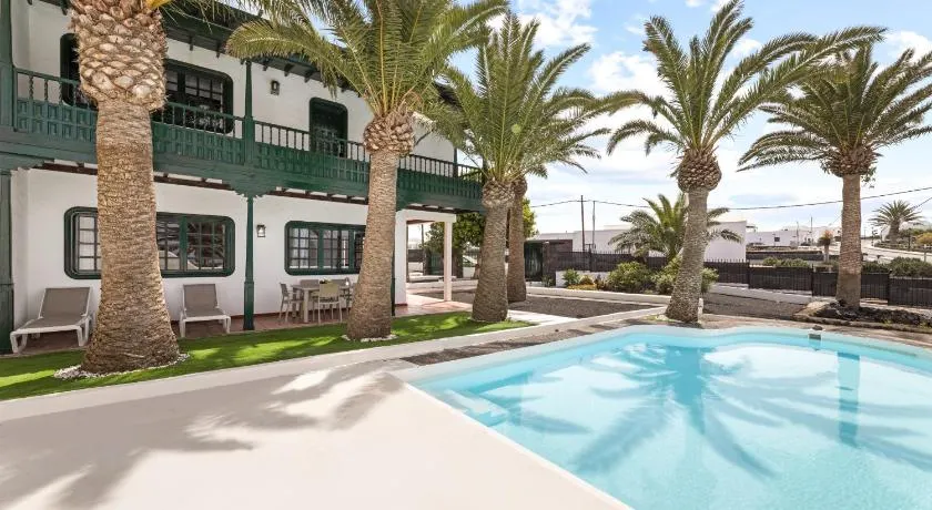Santa Rosa Tinajo by Escape Home - Image 1