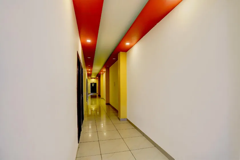 Hotel O Elibrista - Image 1