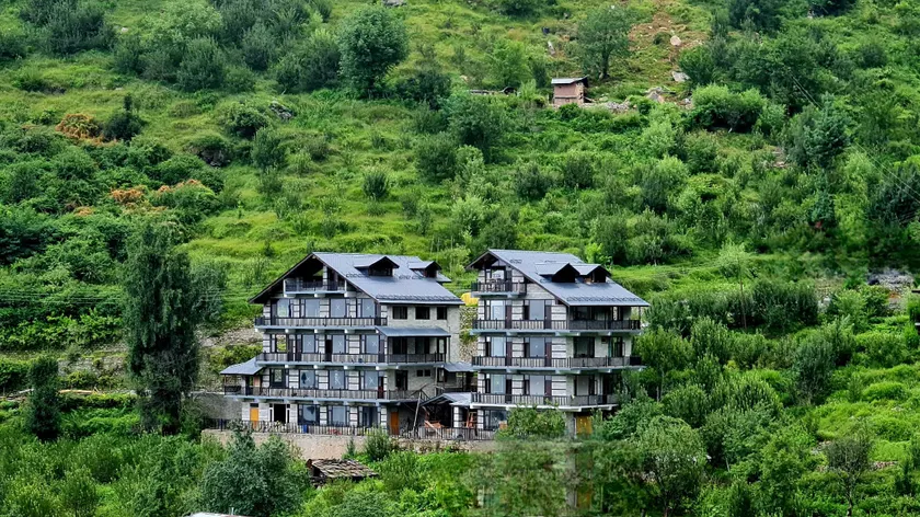 Manali Se - Your Home in the Pines - Image 1