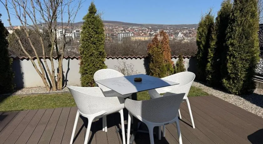 Panorama Business Inn - Image 1