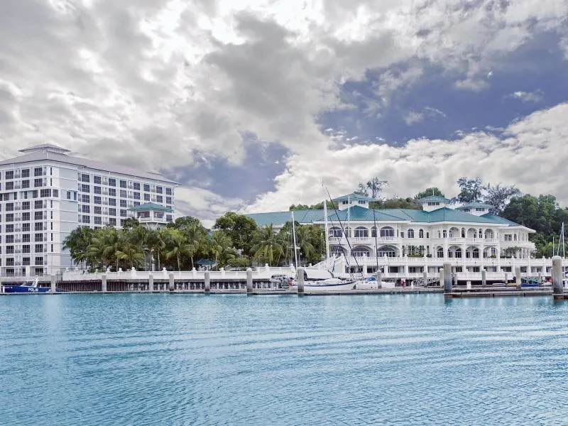 Avillion Admiral Cove - Image 1