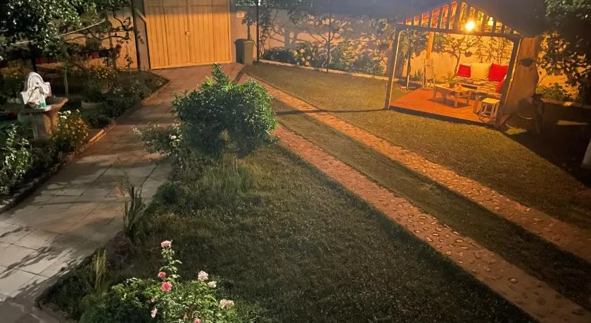 Happy Corner Guest House - Image 1