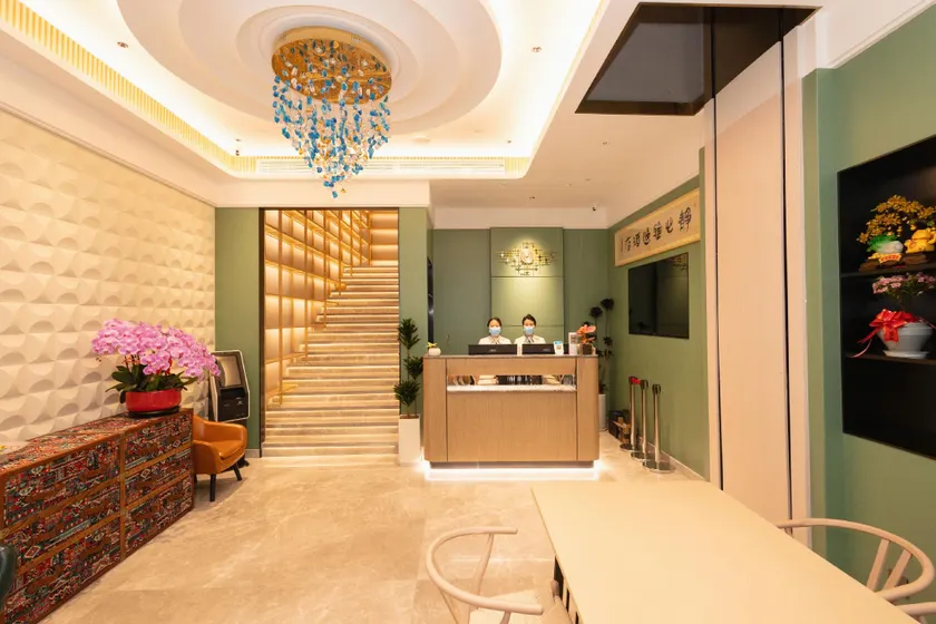Tranquil and Elegant Hotel (Guomao Baiziwan Metro Station Branch) - Image 1
