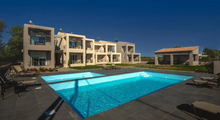 Apanemo Kourouta Luxury Double Room - Image 1