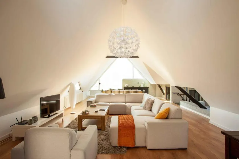 Spacious villa in Rijs near IJsselmeer and forest - Image 1