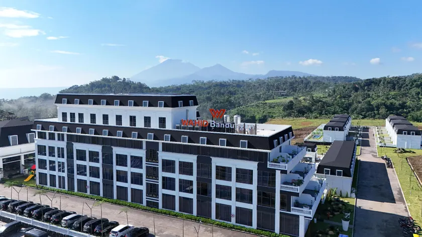 Wahid Bandungan Hotel & Resort - Image 1